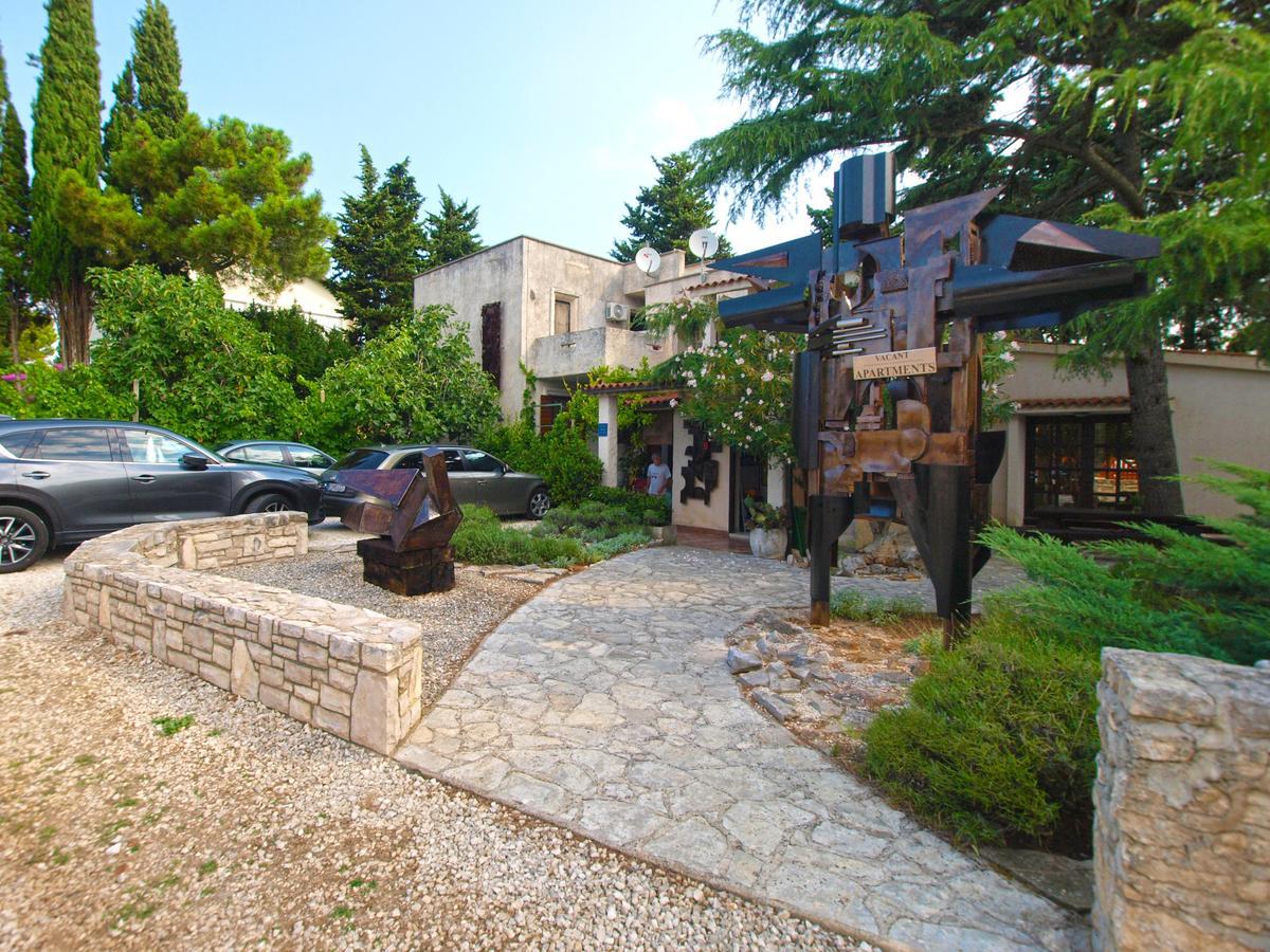 Apartments Nenad 1720 Premantura Exterior foto